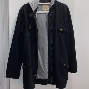 Hooded Hunter’s Jacket in Black